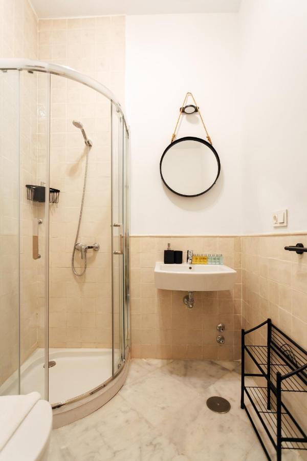 Ferienwohnung Modern And Wide- 1Bd 1Bth- Triana Sevilla Exterior foto