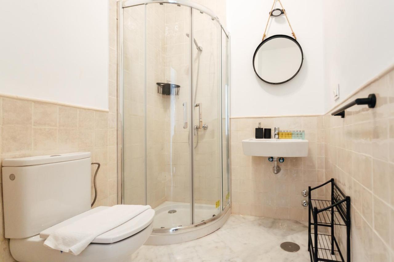 Ferienwohnung Modern And Wide- 1Bd 1Bth- Triana Sevilla Exterior foto